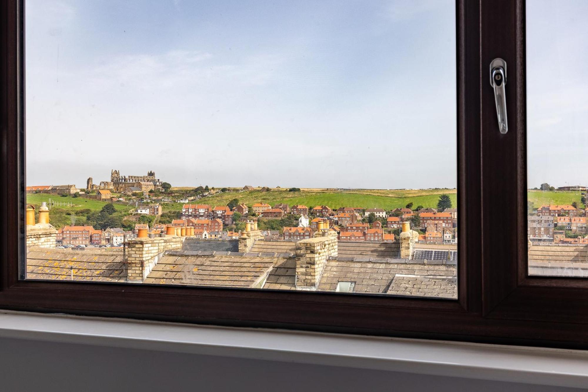 Rovers' Retreat Whitby George Street Esterno foto